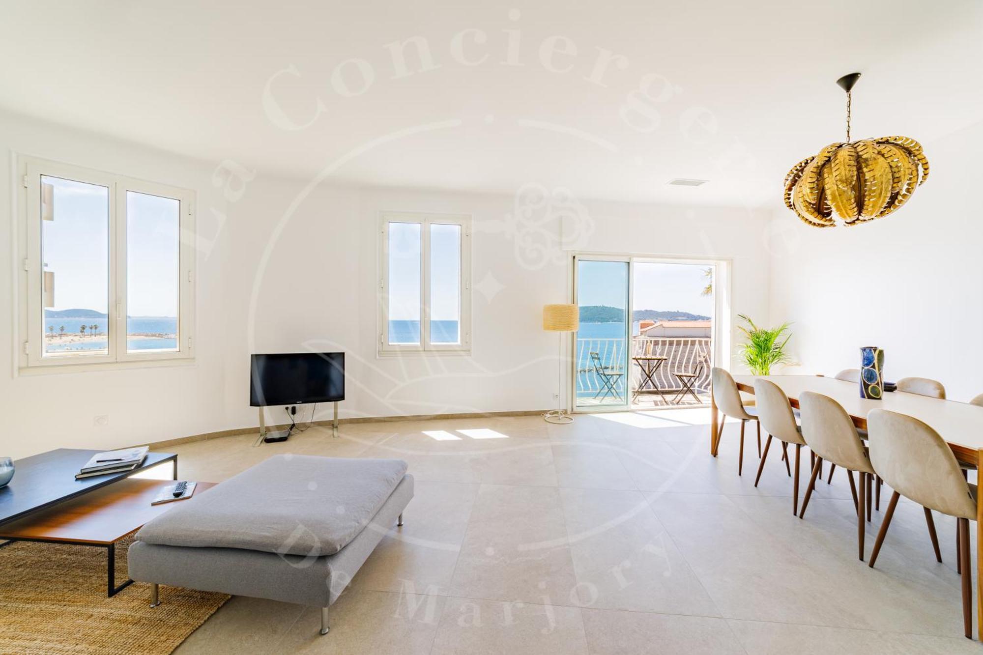 Elegance Cotiere - Vue Imprenable, Plage A 5 Min Toulon Exterior photo